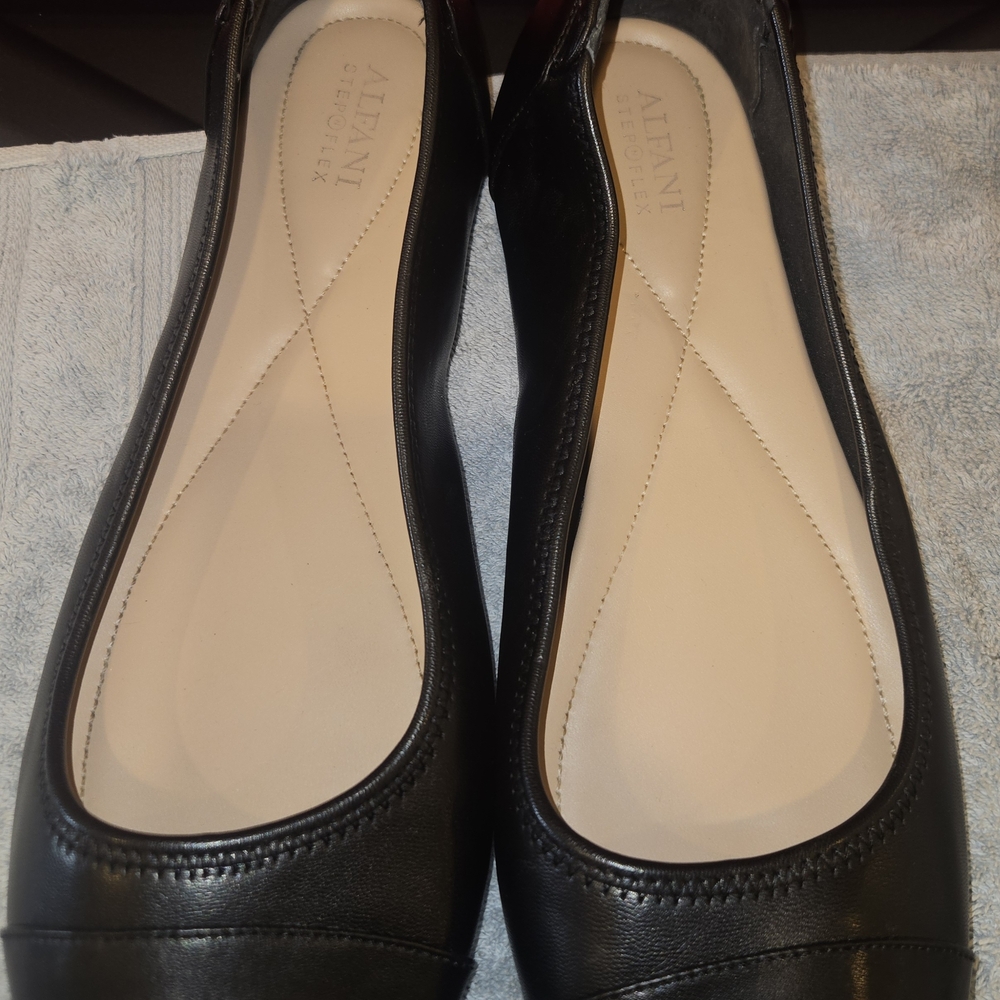 Alfani Women's Black Leather Flats